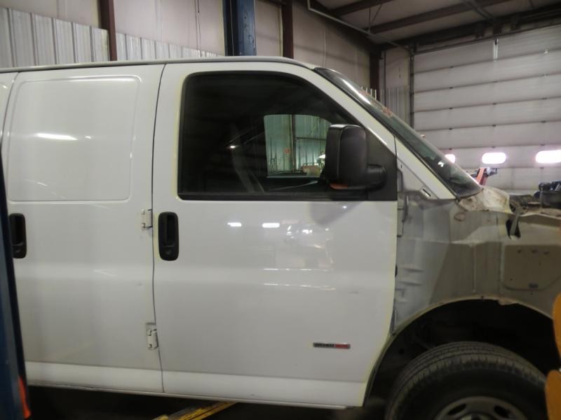 https://f005.backblazeb2.com/file/img-partshotlines-com/Inventory/MA176/Vehicle/5766_12.jpg