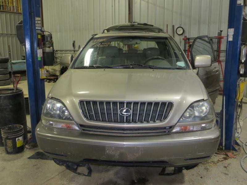 https://f005.backblazeb2.com/file/img-partshotlines-com/Inventory/MA176/Vehicle/5899_02.jpg