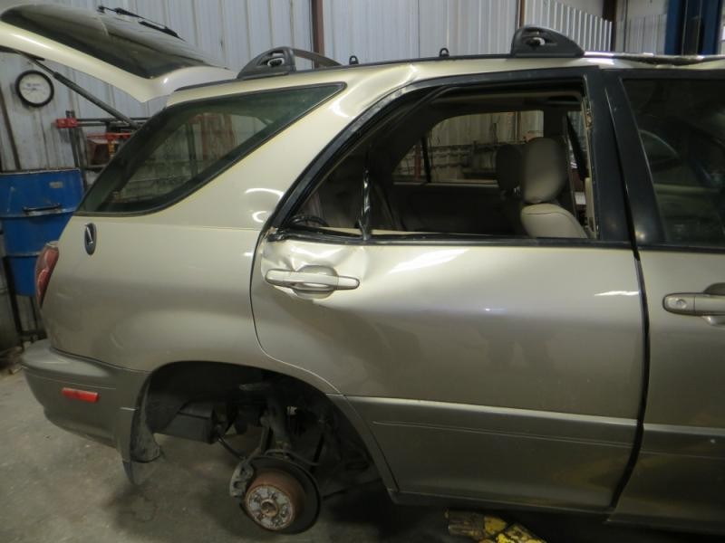 https://f005.backblazeb2.com/file/img-partshotlines-com/Inventory/MA176/Vehicle/5899_07.jpg