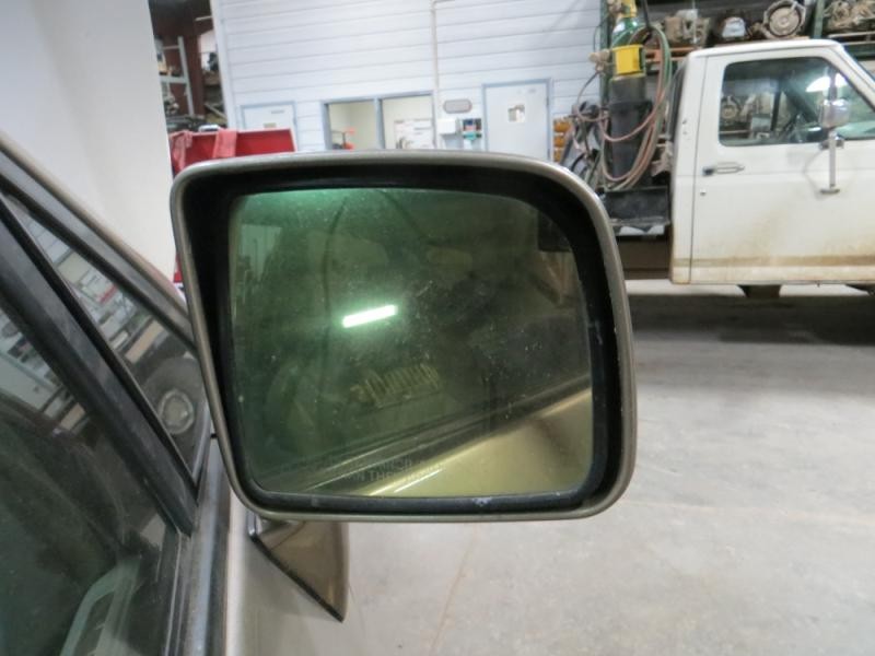 https://f005.backblazeb2.com/file/img-partshotlines-com/Inventory/MA176/Vehicle/5899_08.jpg