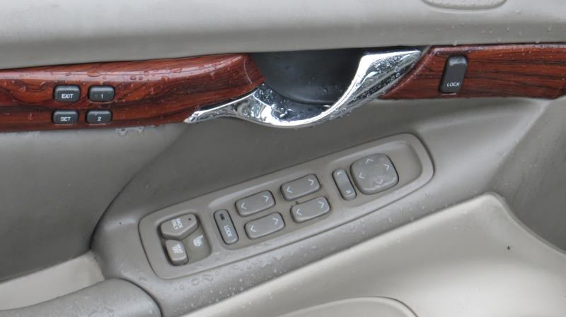 https://f005.backblazeb2.com/file/img-partshotlines-com/Inventory/MA176/Vehicle/6115_12.jpg