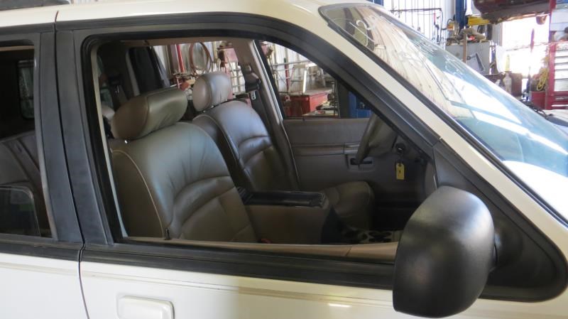https://f005.backblazeb2.com/file/img-partshotlines-com/Inventory/MA176/Vehicle/6126_06.jpg