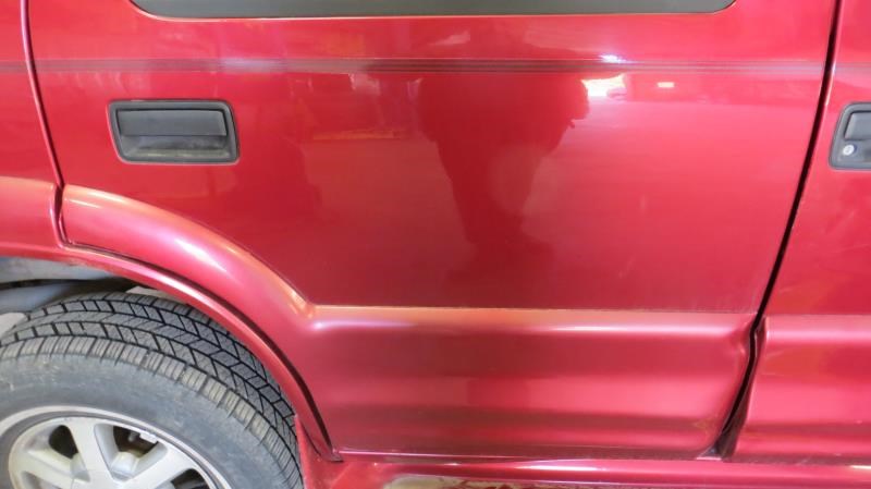 https://f005.backblazeb2.com/file/img-partshotlines-com/Inventory/MA176/Vehicle/6186_10.jpg