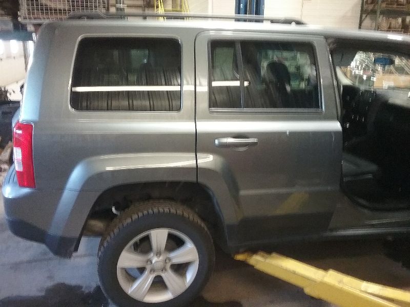 https://f005.backblazeb2.com/file/img-partshotlines-com/Inventory/MA176/Vehicle/6625_48.jpg