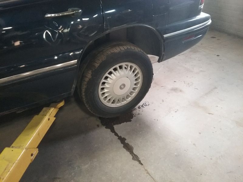 https://f005.backblazeb2.com/file/img-partshotlines-com/Inventory/MA176/Vehicle/6633_10.jpg