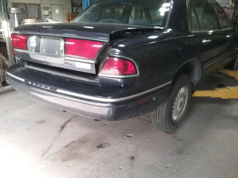 https://f005.backblazeb2.com/file/img-partshotlines-com/Inventory/MA176/Vehicle/6633_12.jpg
