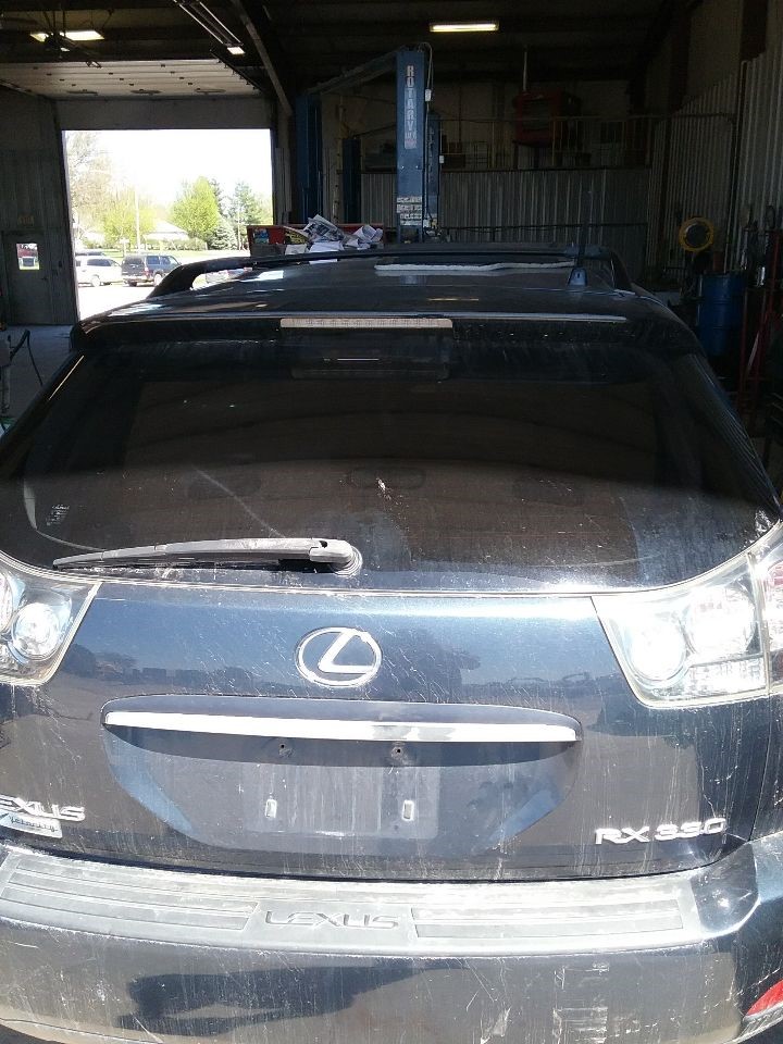 https://f005.backblazeb2.com/file/img-partshotlines-com/Inventory/MA176/Vehicle/6831_07.jpg