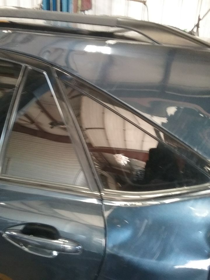 https://f005.backblazeb2.com/file/img-partshotlines-com/Inventory/MA176/Vehicle/6831_12.jpg