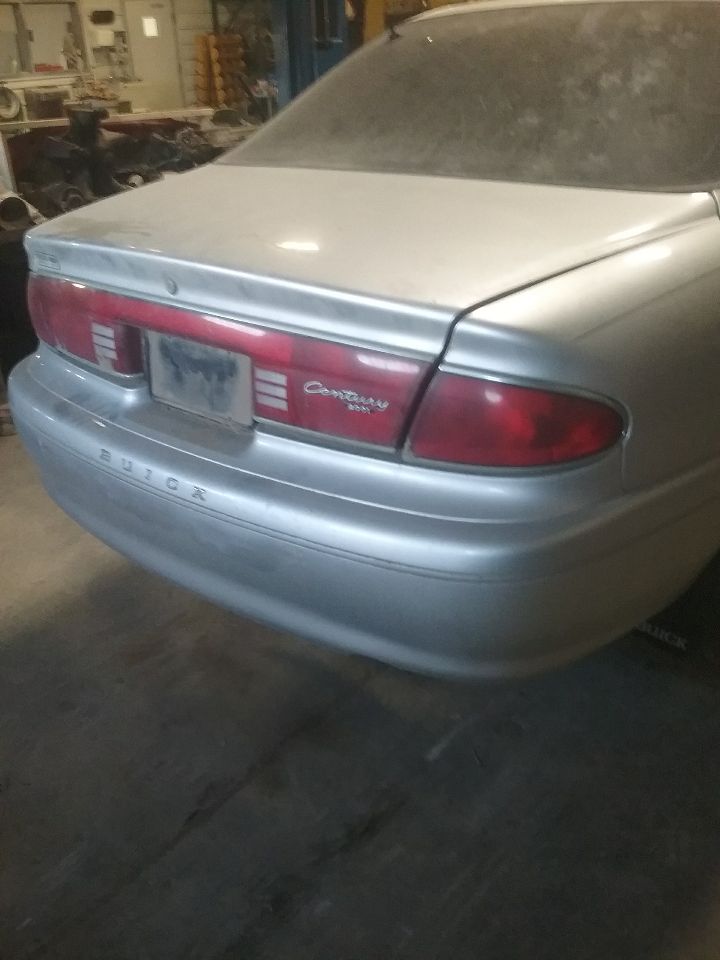 https://f005.backblazeb2.com/file/img-partshotlines-com/Inventory/MA176/Vehicle/7058_12.jpg