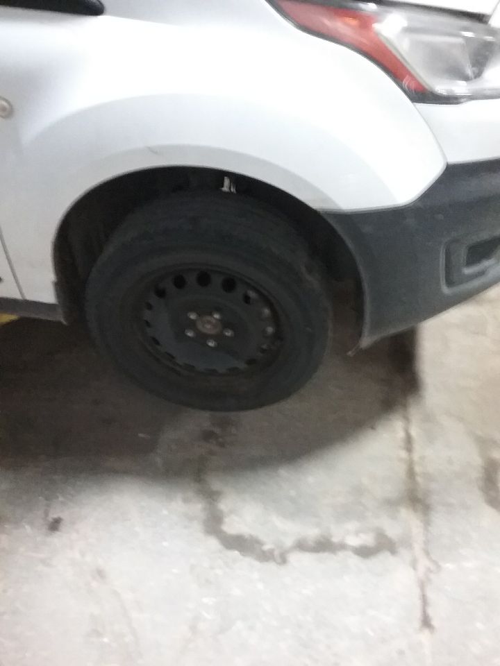 https://f005.backblazeb2.com/file/img-partshotlines-com/Inventory/MA176/Vehicle/7167_10.jpg