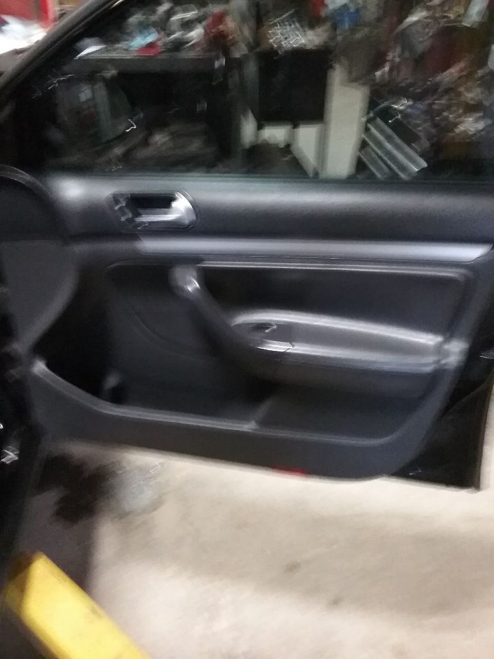 https://f005.backblazeb2.com/file/img-partshotlines-com/Inventory/MA176/Vehicle/7170_12.jpg