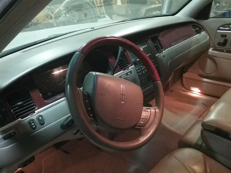 https://f005.backblazeb2.com/file/img-partshotlines-com/Inventory/MA176/Vehicle/7202_11.jpg