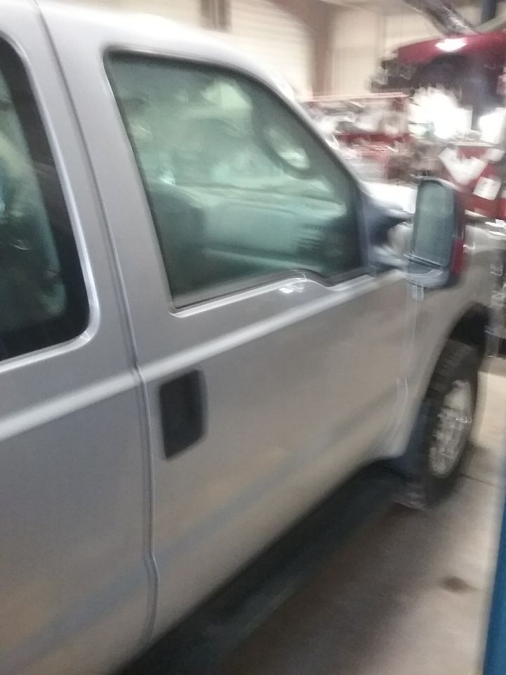 https://f005.backblazeb2.com/file/img-partshotlines-com/Inventory/MA176/Vehicle/7207_11.jpg
