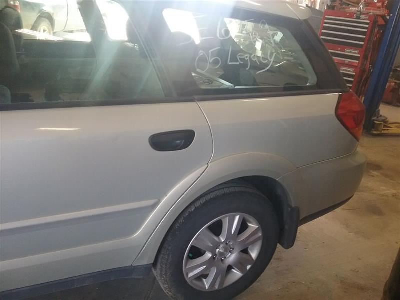 https://f005.backblazeb2.com/file/img-partshotlines-com/Inventory/MA176/Vehicle/7231_10.jpg