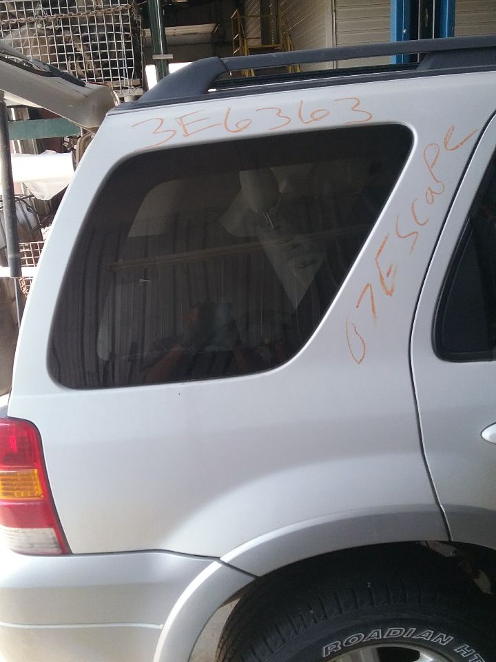 https://f005.backblazeb2.com/file/img-partshotlines-com/Inventory/MA176/Vehicle/7235_07.jpg