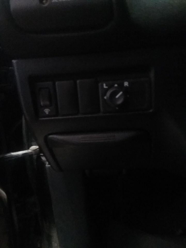 https://f005.backblazeb2.com/file/img-partshotlines-com/Inventory/MA176/Vehicle/7264_16.jpg
