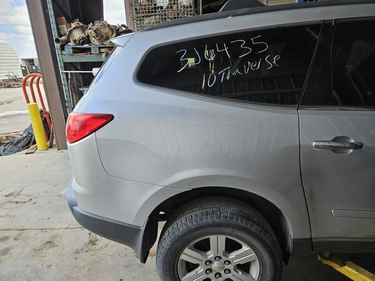 https://f005.backblazeb2.com/file/img-partshotlines-com/Inventory/MA176/Vehicle/7308_11.jpg