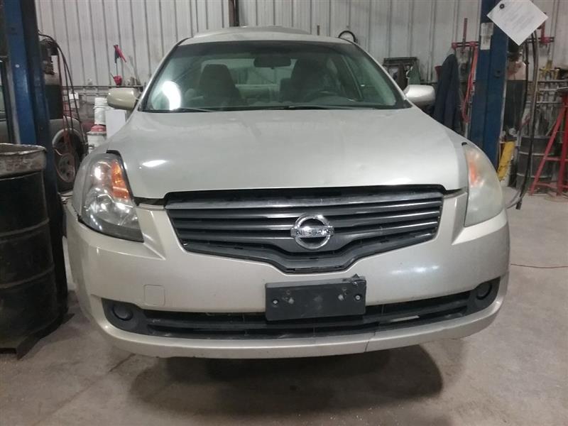 https://f005.backblazeb2.com/file/img-partshotlines-com/Inventory/MA176/Vehicle/7331_01.jpg