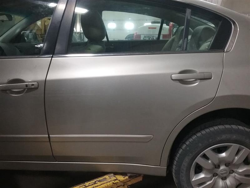 https://f005.backblazeb2.com/file/img-partshotlines-com/Inventory/MA176/Vehicle/7331_10.jpg