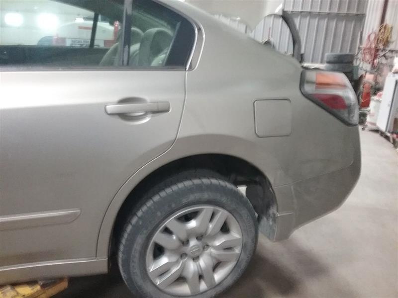 https://f005.backblazeb2.com/file/img-partshotlines-com/Inventory/MA176/Vehicle/7331_11.jpg