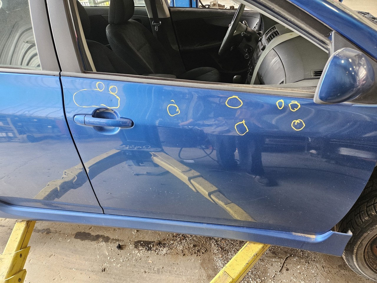 https://f005.backblazeb2.com/file/img-partshotlines-com/Inventory/MA176/Vehicle/7368_04.jpg