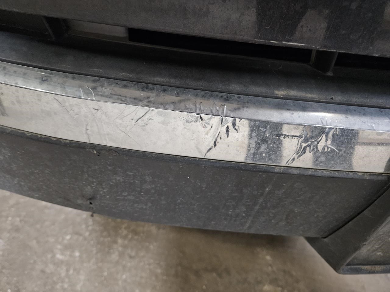 https://f005.backblazeb2.com/file/img-partshotlines-com/Inventory/MA176/Vehicle/7454_08.jpg