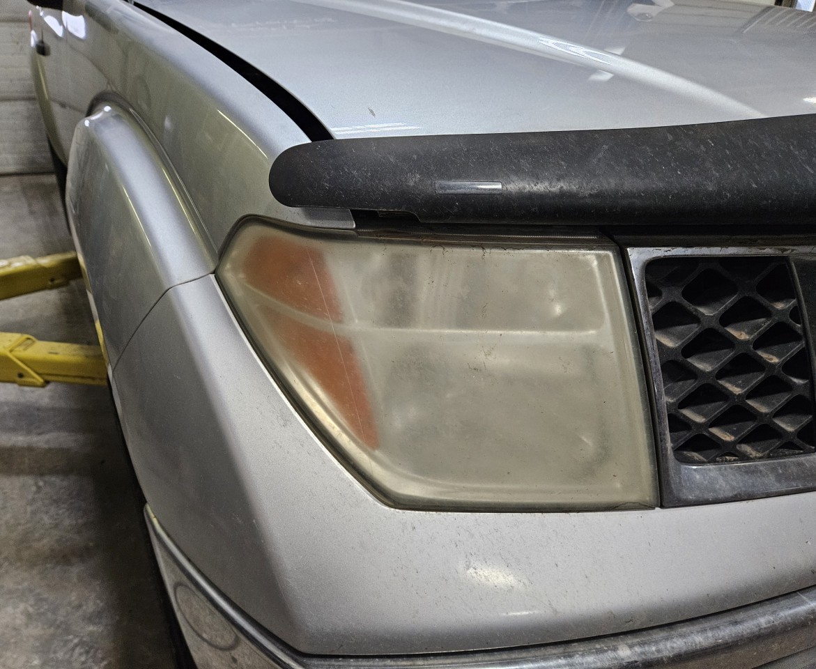 https://f005.backblazeb2.com/file/img-partshotlines-com/Inventory/MA176/Vehicle/7518_08.jpg