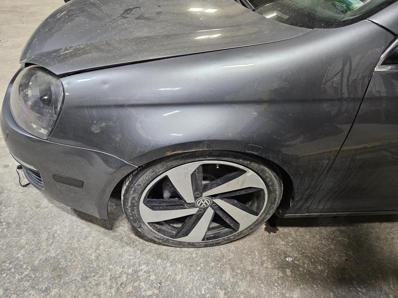 https://f005.backblazeb2.com/file/img-partshotlines-com/Inventory/MA176/Vehicle/7526_04.jpg