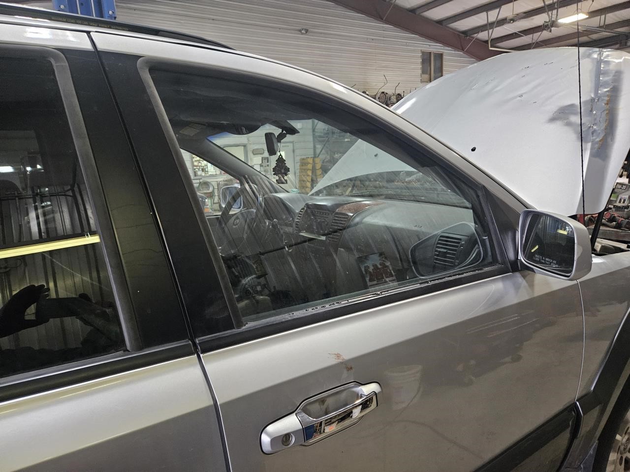 https://f005.backblazeb2.com/file/img-partshotlines-com/Inventory/MA176/Vehicle/7539_08.jpg