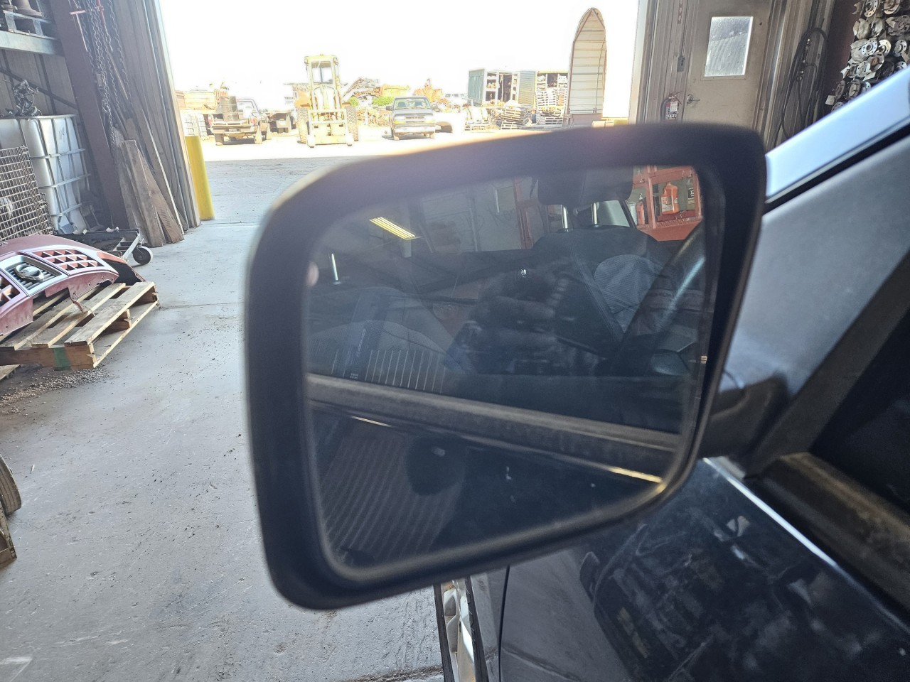 https://f005.backblazeb2.com/file/img-partshotlines-com/Inventory/MA176/Vehicle/7543_07.jpg