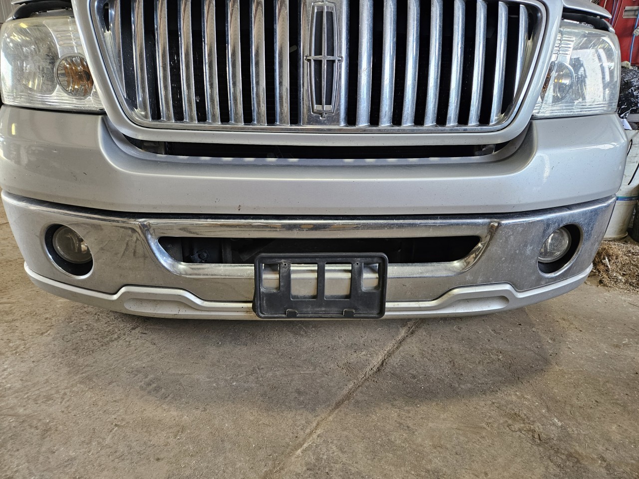 https://f005.backblazeb2.com/file/img-partshotlines-com/Inventory/MA176/Vehicle/7573_04.jpg