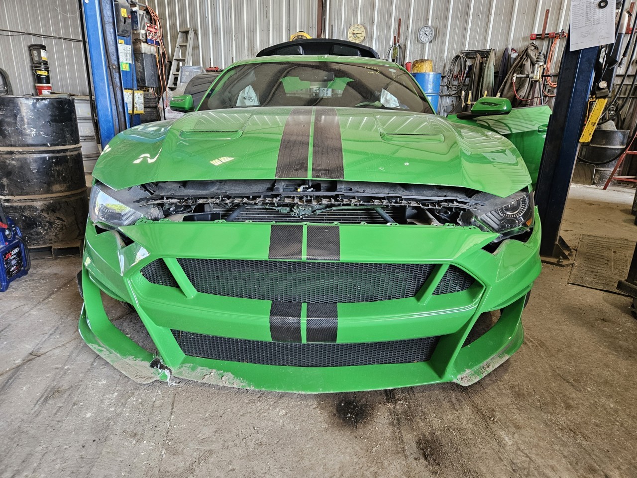 https://f005.backblazeb2.com/file/img-partshotlines-com/Inventory/MA176/Vehicle/7593_03.jpg