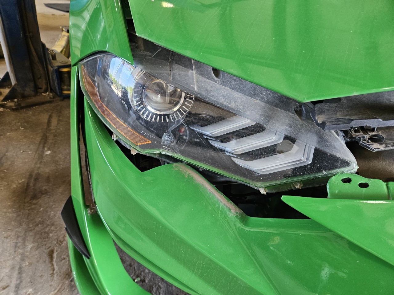 https://f005.backblazeb2.com/file/img-partshotlines-com/Inventory/MA176/Vehicle/7593_04.jpg