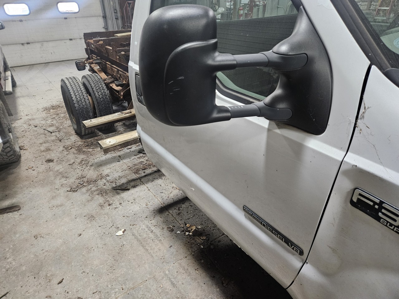 https://f005.backblazeb2.com/file/img-partshotlines-com/Inventory/MA176/Vehicle/7674_07.jpg
