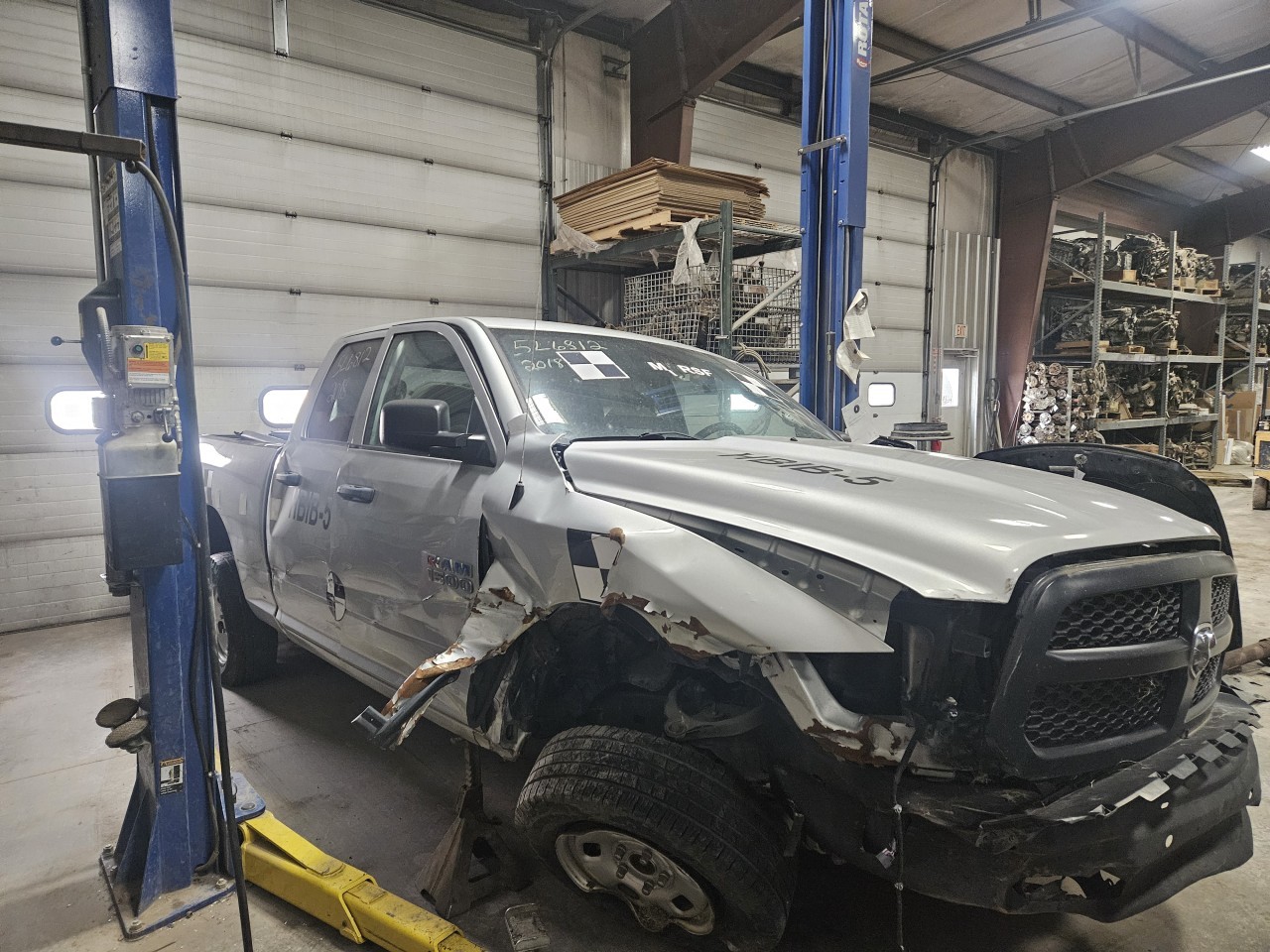 https://f005.backblazeb2.com/file/img-partshotlines-com/Inventory/MA176/Vehicle/7691_03.jpg