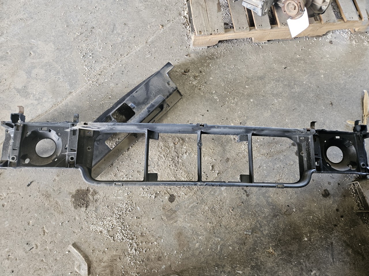 https://f005.backblazeb2.com/file/img-partshotlines-com/Inventory/MA176/Vehicle/7710_02.jpg