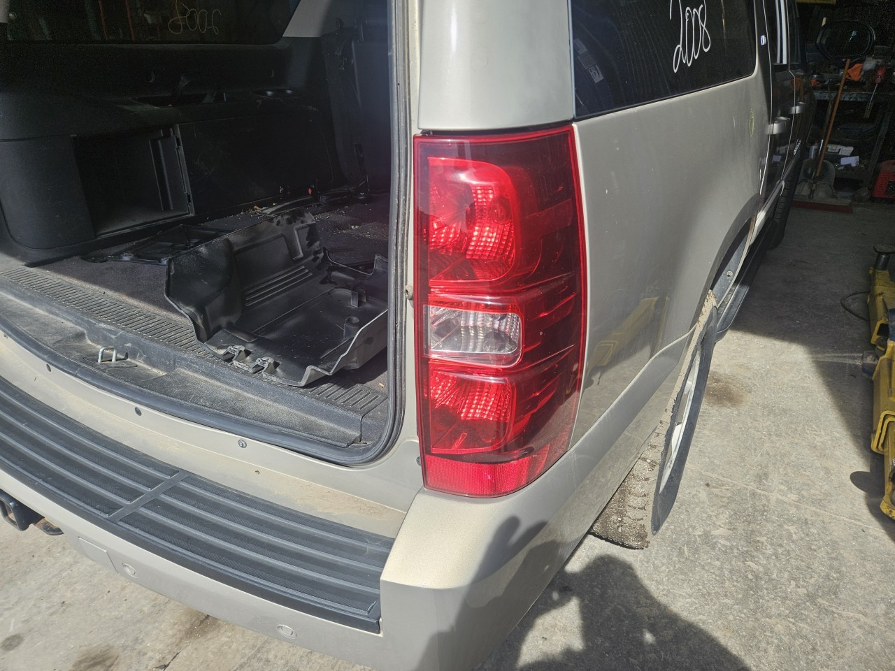 https://f005.backblazeb2.com/file/img-partshotlines-com/Inventory/MA176/Vehicle/7725_12.jpg