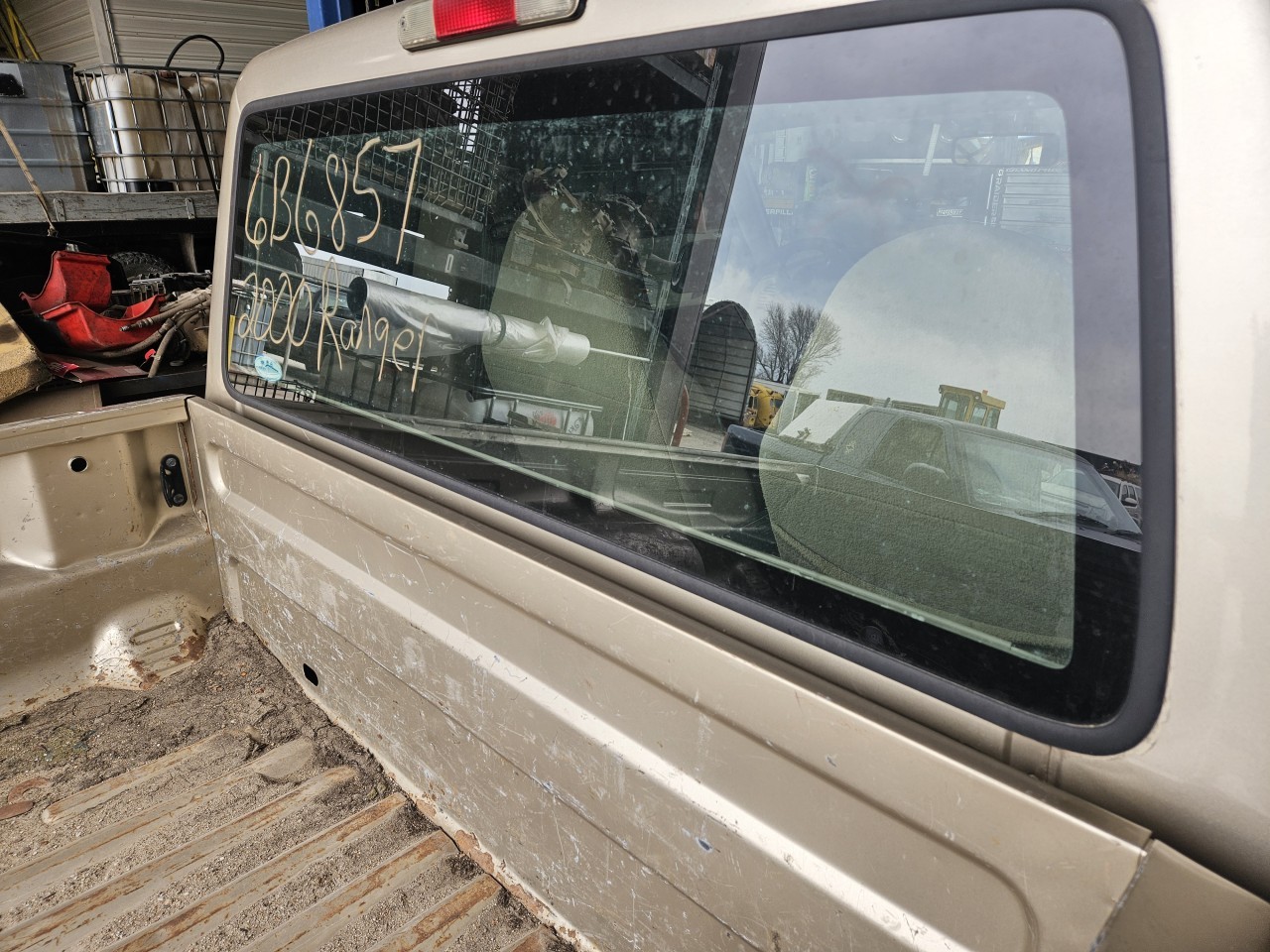 https://f005.backblazeb2.com/file/img-partshotlines-com/Inventory/MA176/Vehicle/7736_11.jpg