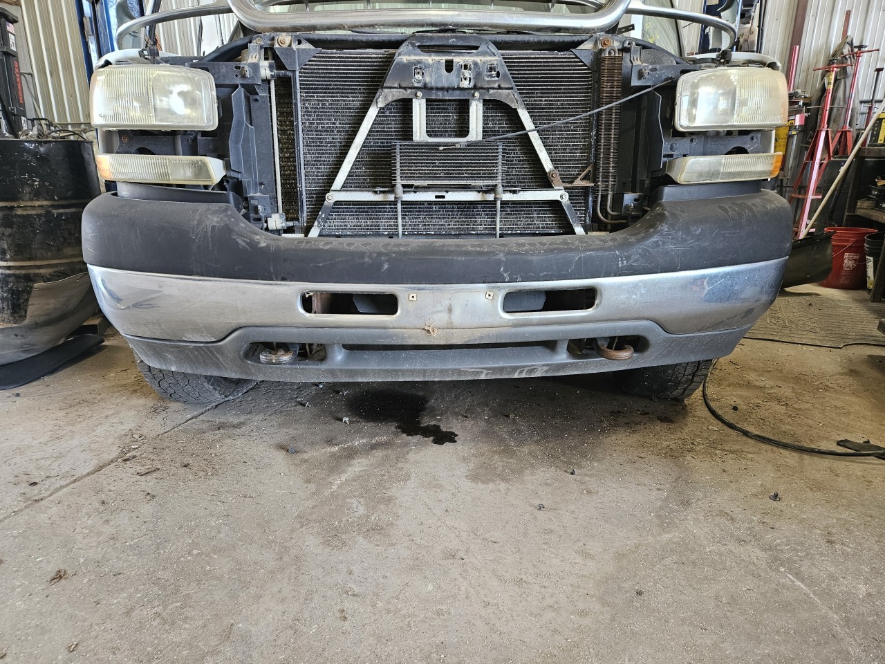 https://f005.backblazeb2.com/file/img-partshotlines-com/Inventory/MA176/Vehicle/7743_05.jpg