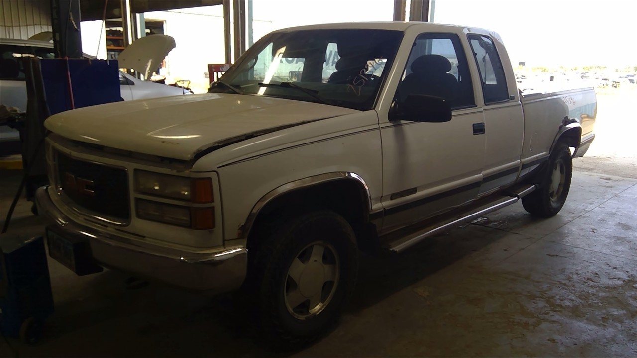 https://f005.backblazeb2.com/file/img-partshotlines-com/Inventory/MA178/Vehicle/10106_01.jpg
