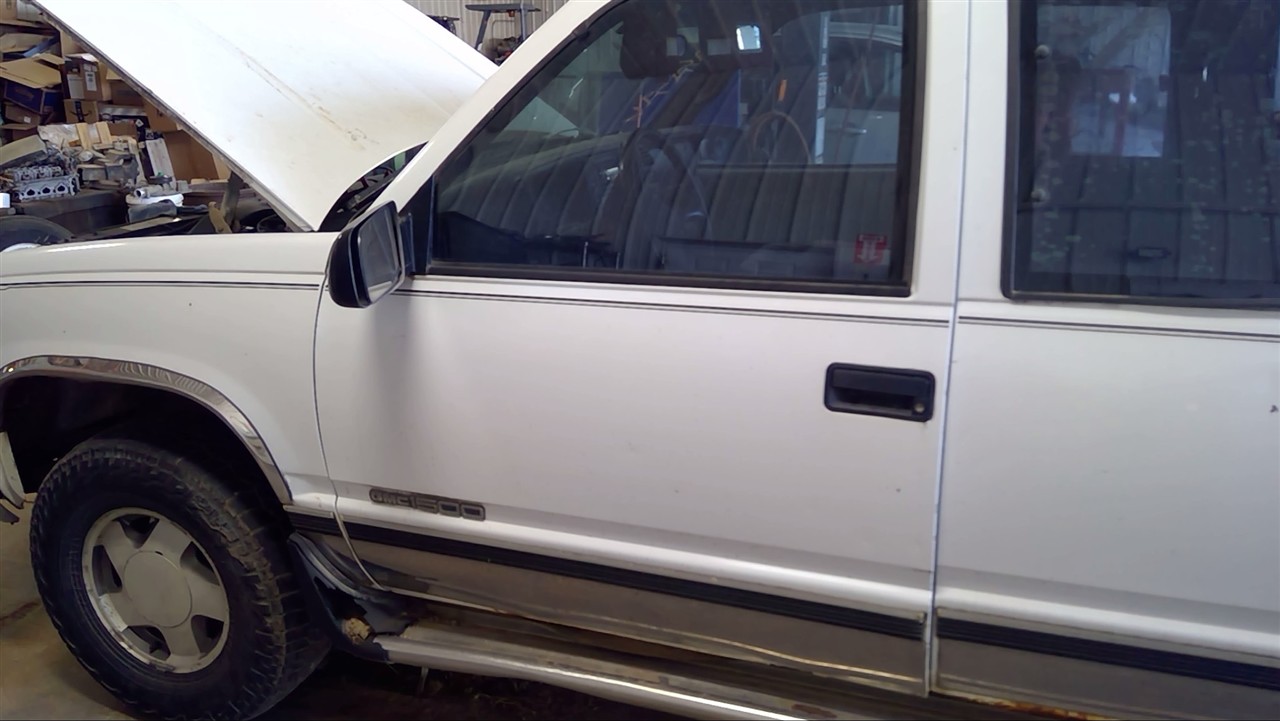 https://f005.backblazeb2.com/file/img-partshotlines-com/Inventory/MA178/Vehicle/10106_09.jpg