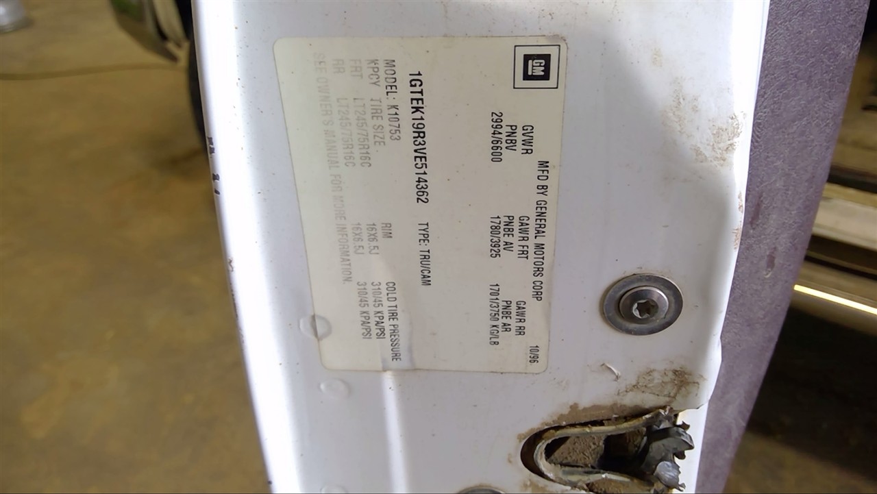 https://f005.backblazeb2.com/file/img-partshotlines-com/Inventory/MA178/Vehicle/10106_12.jpg