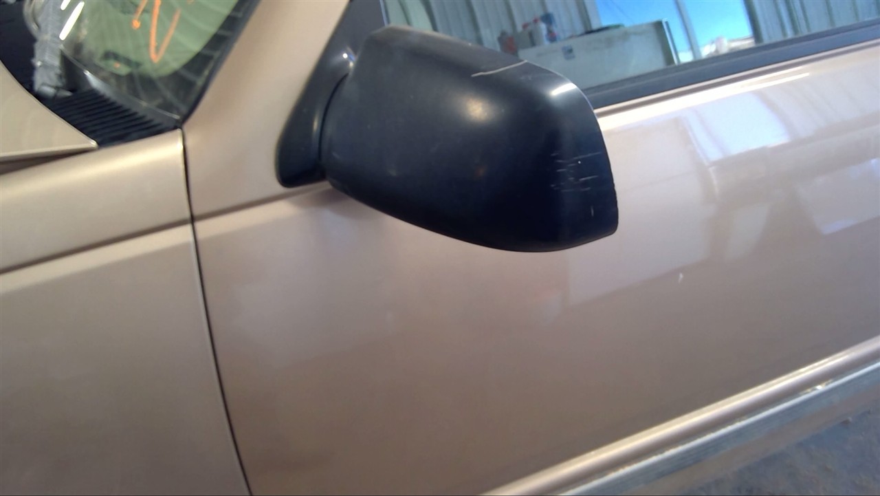 https://f005.backblazeb2.com/file/img-partshotlines-com/Inventory/MA178/Vehicle/10189_11.jpg