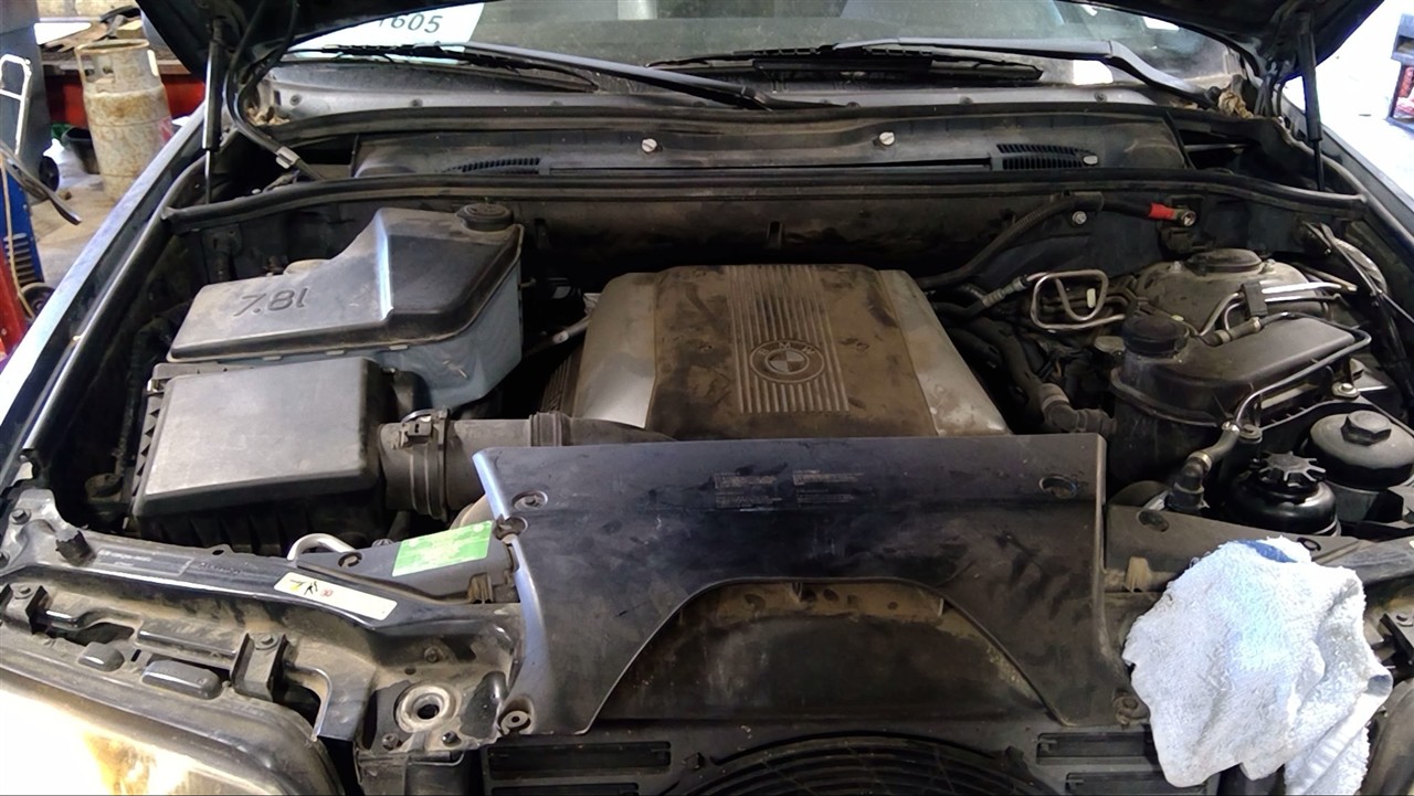 https://f005.backblazeb2.com/file/img-partshotlines-com/Inventory/MA178/Vehicle/10300_10.jpg