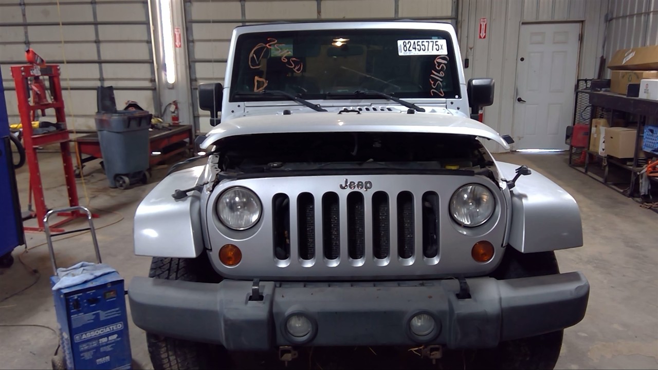 https://f005.backblazeb2.com/file/img-partshotlines-com/Inventory/MA178/Vehicle/10365_02.jpg