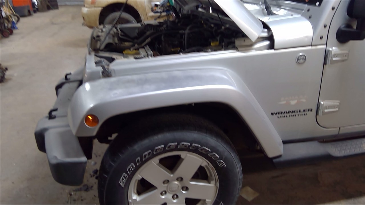 https://f005.backblazeb2.com/file/img-partshotlines-com/Inventory/MA178/Vehicle/10365_10.jpg
