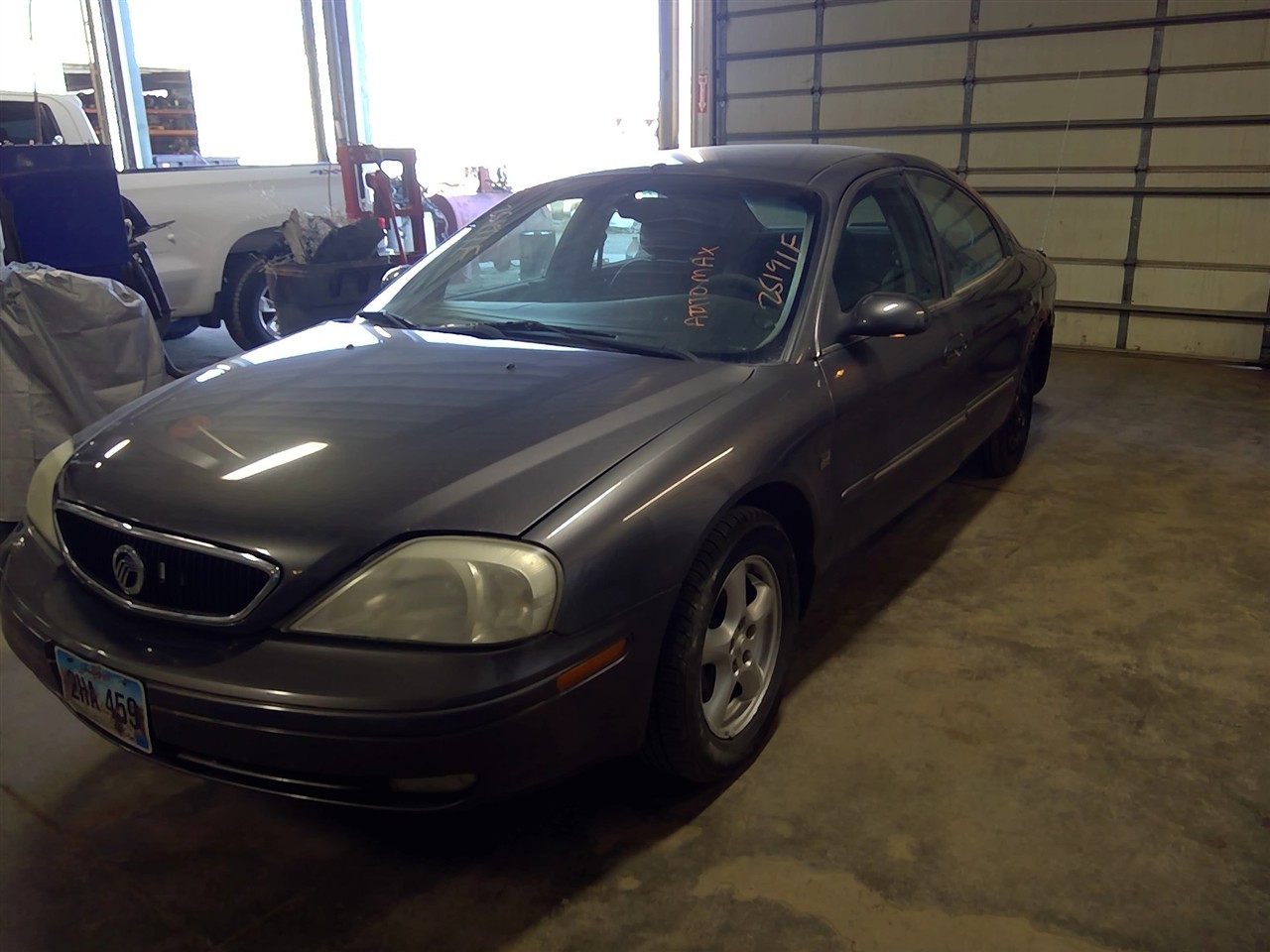 https://f005.backblazeb2.com/file/img-partshotlines-com/Inventory/MA178/Vehicle/10623_07.jpg