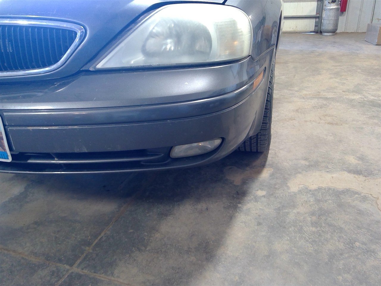 https://f005.backblazeb2.com/file/img-partshotlines-com/Inventory/MA178/Vehicle/10623_08.jpg