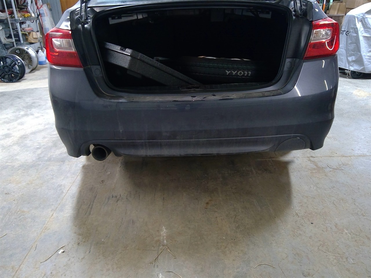 https://f005.backblazeb2.com/file/img-partshotlines-com/Inventory/MA178/Vehicle/10718_06.jpg