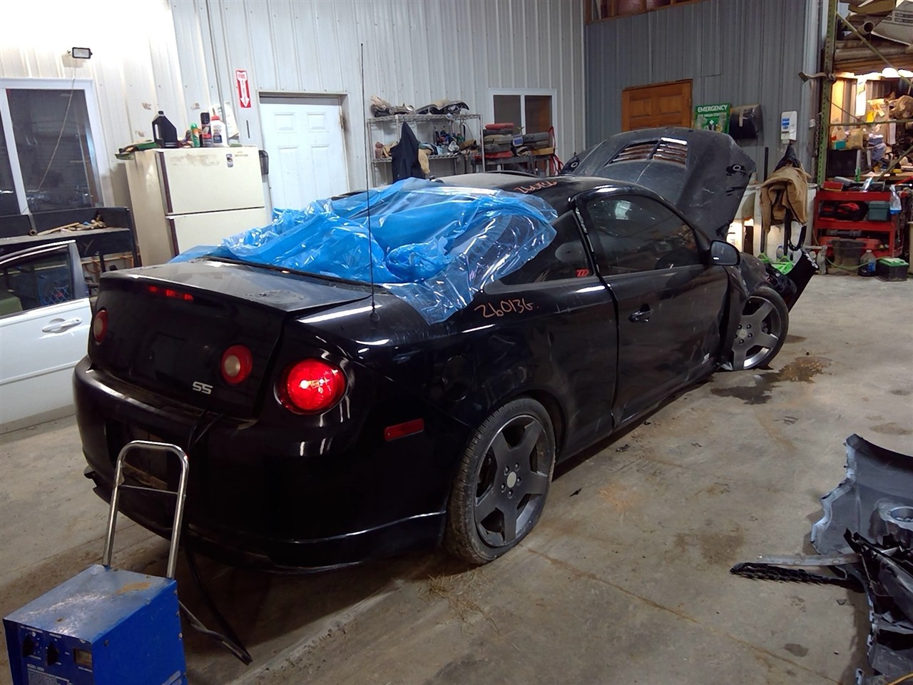 https://f005.backblazeb2.com/file/img-partshotlines-com/Inventory/MA178/Vehicle/10799_09.jpg